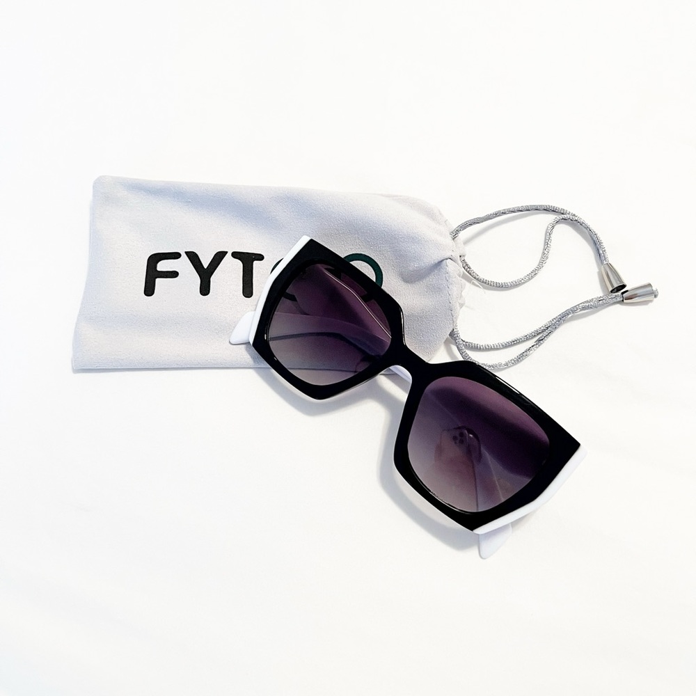 ✨NEW✨ | Oversize, Color Blockjng Sunglasses
